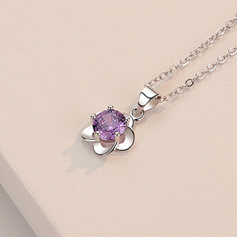 Plum Blossom Pendant Necklace White Diamond Lace Fashion