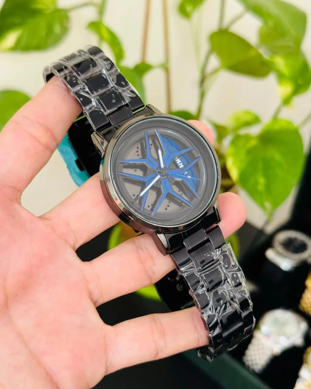 Stainless Steel Spinning Watch Black Red Pakistani