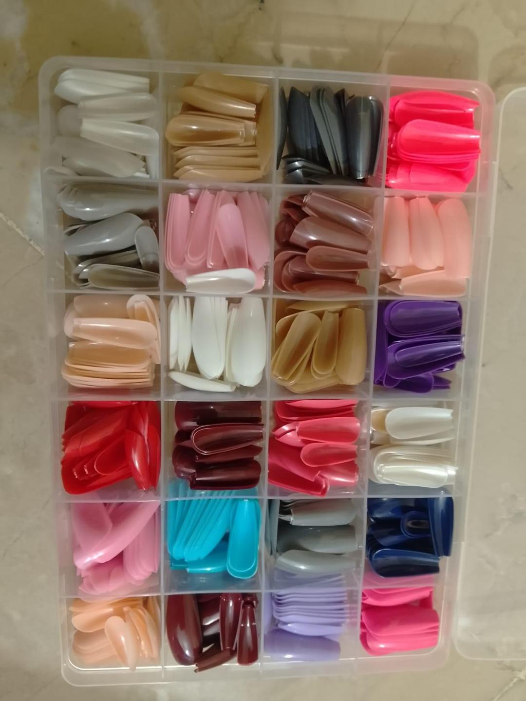 Multicolor Fake Nails Pack of 576 ABS Plastic